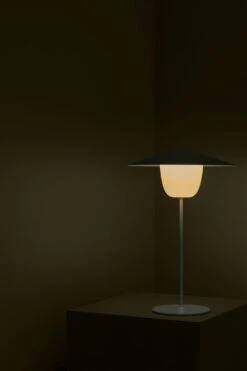 Blomus ANI Mobile LED-Lampe, Magnet -Günstiges Leuchten Geschäft blomus ani mobile led lampe magnet 3