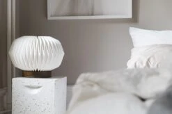 ByOn Origami Table Lamp 41 X 31 Cm, White -Günstiges Leuchten Geschäft byon origami table lamp 41 x 31 cm white 4