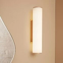 Ferm LIVING Vuelta Wandleuchte 40, Weiß / Messing 11 Ferm LIVING Vuelta Wandleuchte 40, Weiß / Messing -Günstiges Leuchten Geschäft ferm living vuelta wandleuchte 40 1