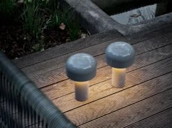 Flos Bellhop Tischlampe Tragbar, Grau -Günstiges Leuchten Geschäft flos bellhop tischlampe tragbar 1