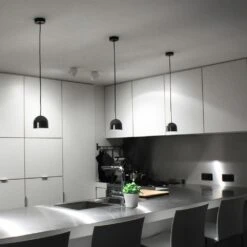 Flos Wan S Deckenleuchte, Schwarz -Günstiges Leuchten Geschäft flos wan s deckenleuchte aluminium 2