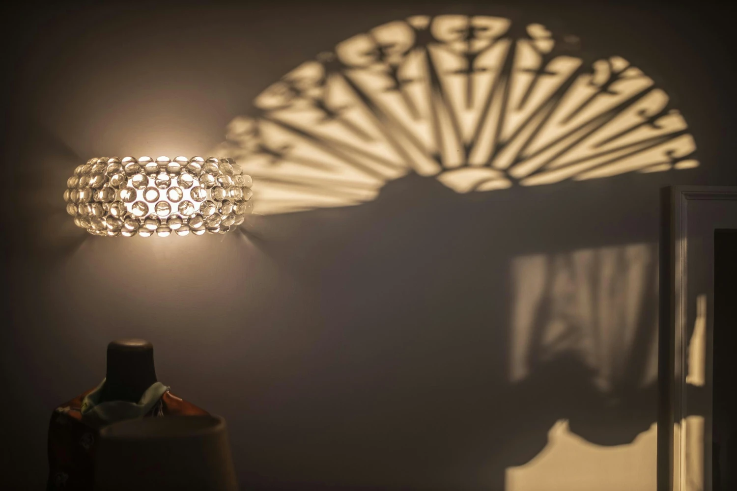 Caboche Plus Media Wandleuchte, Transparent 4 Caboche Plus Media Wandleuchte, Transparent – Bild 2