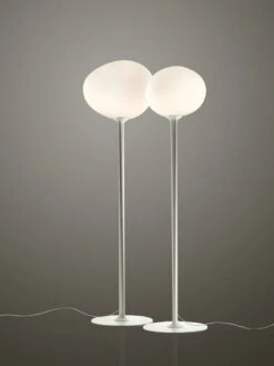 Gregg Media Stehlampe E27, Graphit/ Weiß -Günstiges Leuchten Geschäft foscarini gregg stehlampe graphit wei 1