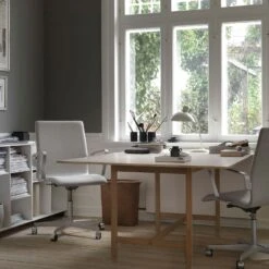 Fritz Hansen KAISER Idell™ 6556-T Tischlampe, Schwarz 11 Fritz Hansen KAISER Idell™ 6556-T Tischlampe, Schwarz -Günstiges Leuchten Geschäft fritz hansen kaiser idell 6556 t tischleuchte weiss 4