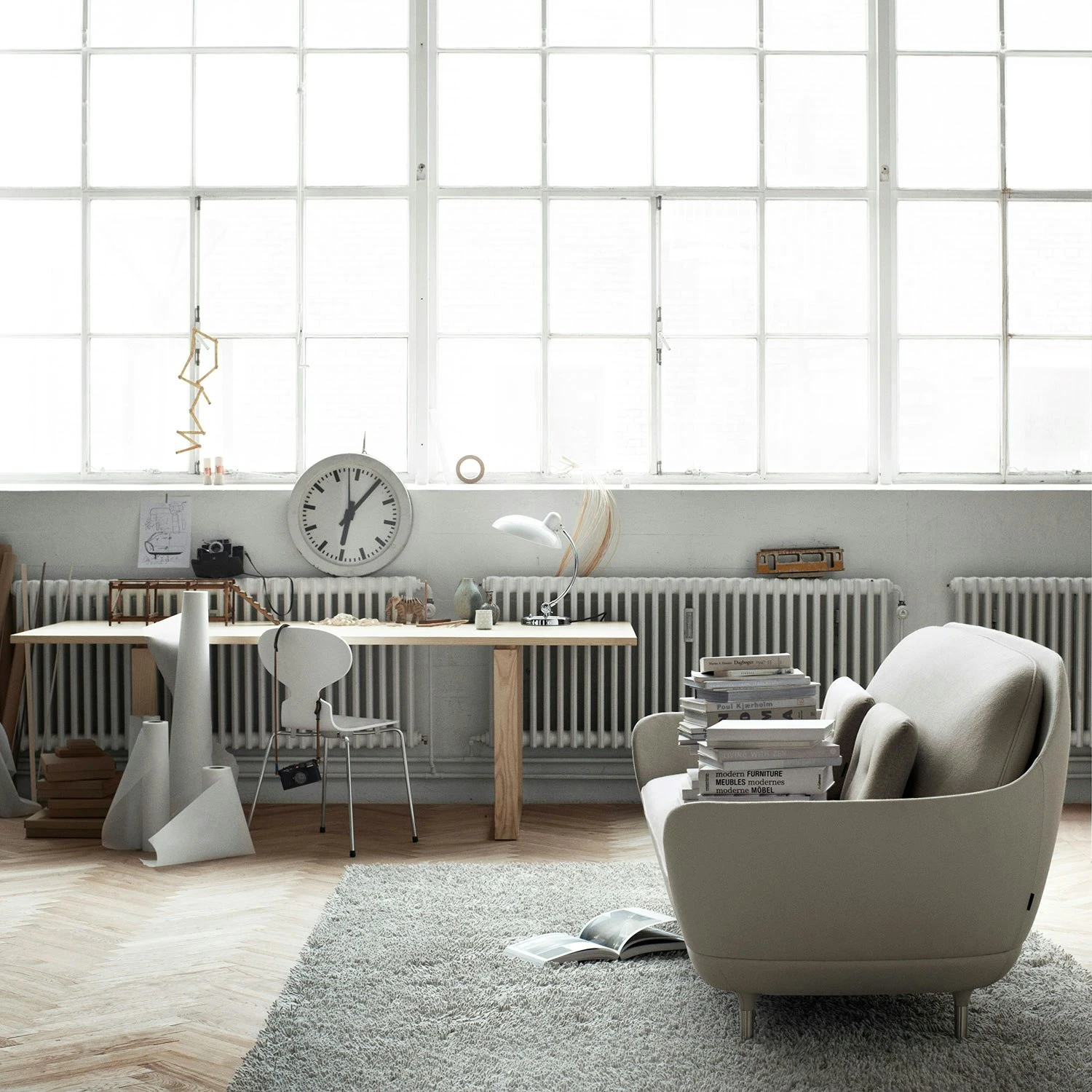 Fritz Hansen Kaiser Idell 6631-T Tischleuchte, Dunkelgrün 4 Fritz Hansen Kaiser Idell 6631-T Tischleuchte, Dunkelgrün – Bild 2