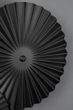 Globen Lighting Omega Wandleuchte, Schwarz 11 Globen Lighting Omega Wandleuchte, Schwarz -Günstiges Leuchten Geschäft globen lighting omega wandlampe 8