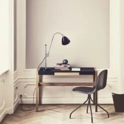 Gubi Bestlite BL1 Tischleuchte, Chrom/Porzellan -Günstiges Leuchten Geschäft gubi bestlite bl1 tischleuchte messing porzellan 2