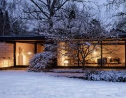 Louis Poulsen AJ Garden Pollerleuchte Lang Mit Adapter 3000K Fußplatte -Günstiges Leuchten Geschäft louis poulsen aj garden bollard long 2 6