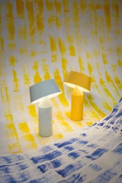 Marset Bicoca Tischlampe Tragbar, Gelb -Günstiges Leuchten Geschäft marset bicoca tischleuchte led off white 82