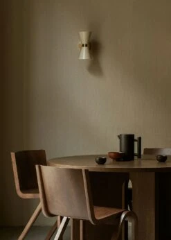 Menu Collector Wandleuchte, Creme/Poliertes Messing 10 Menu Collector Wandleuchte, Creme/Poliertes Messing -Günstiges Leuchten Geschäft menu collector wall lamp creme 3