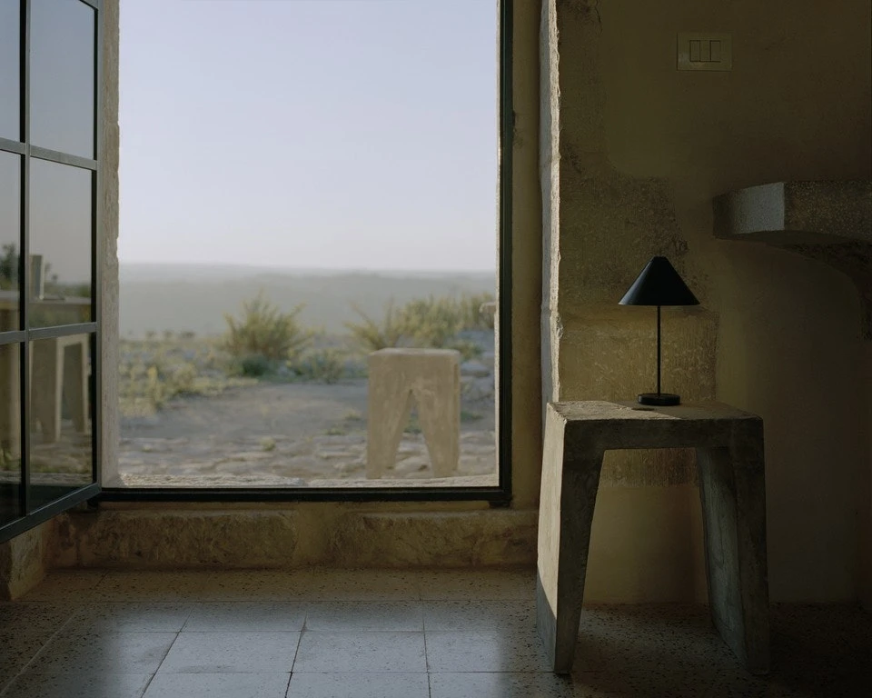 New Works Brolly Tischlampe Tragbar, Steel Black 7 New Works Brolly Tischlampe Tragbar, Steel Black – Bild 5