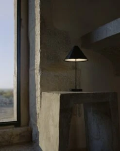 New Works Brolly Tischlampe Tragbar, Steel Black 13 New Works Brolly Tischlampe Tragbar, Steel Black -Günstiges Leuchten Geschäft new works brolly 16