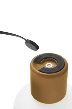 New Works Karl-Johan Tischlampe Tragbar, Ockerfarben 10 New Works Karl-Johan Tischlampe Tragbar, Ockerfarben -Günstiges Leuchten Geschäft new works karl johan tischlampe tragbar 24