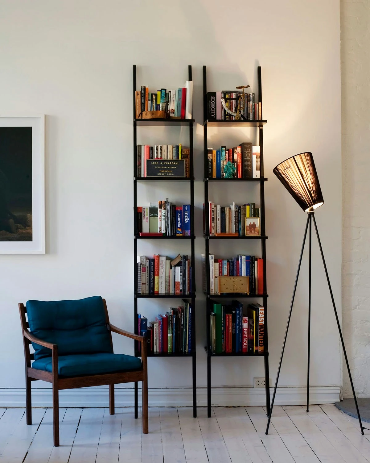 Northern Oslo Wood Tripod, Matt Black 5 Northern Oslo Wood Tripod, Matt Black – Bild 3