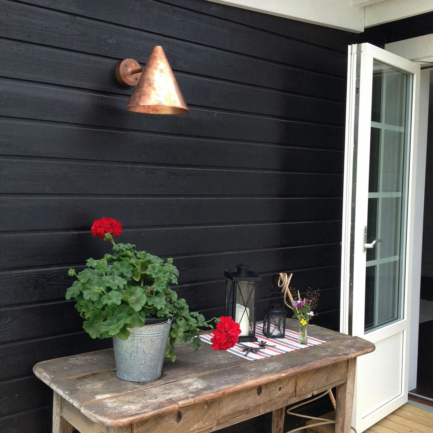 Tratten Wandlampe, Messing 4 Tratten Wandlampe, Messing – Bild 2