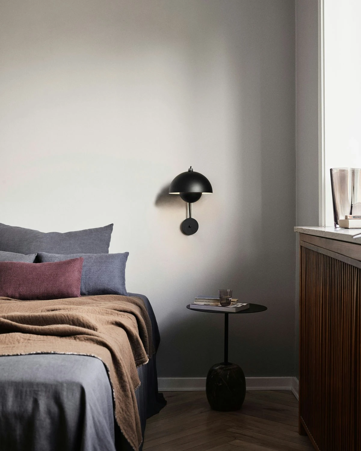 &Tradition Flowerpot VP8 Wandleuchte, Matt Schwarz 5 &Tradition Flowerpot VP8 Wandleuchte, Matt Schwarz – Bild 3