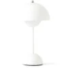 &Tradition Flowerpot VP9 Tischlampe Tragbar,  Weiß