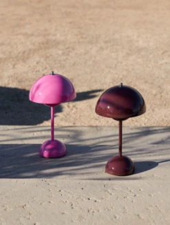 &Tradition Flowerpot VP9 Tischlampe Tragbar Mit Magnetischem Ladekabel, Tangy Pink -Günstiges Leuchten Geschäft tradition flowerpot vp9 tischlampe tragbar mit magnetischem ladekabel 4